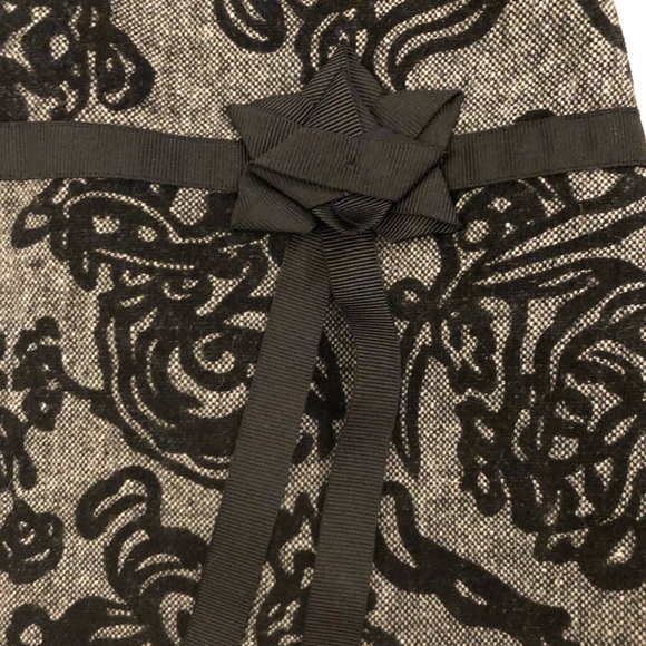 AnnTaylor Skirt - Picture 3 of 10